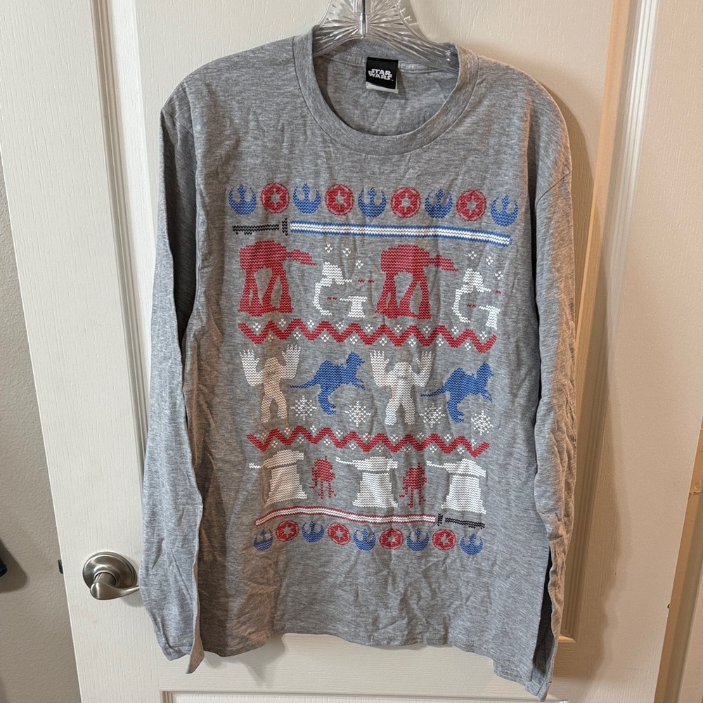 Star Wars Gray Long Sleeve with Holidays design